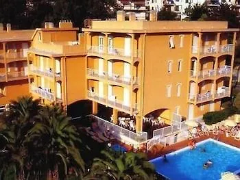 Orchidea Hotel 2*